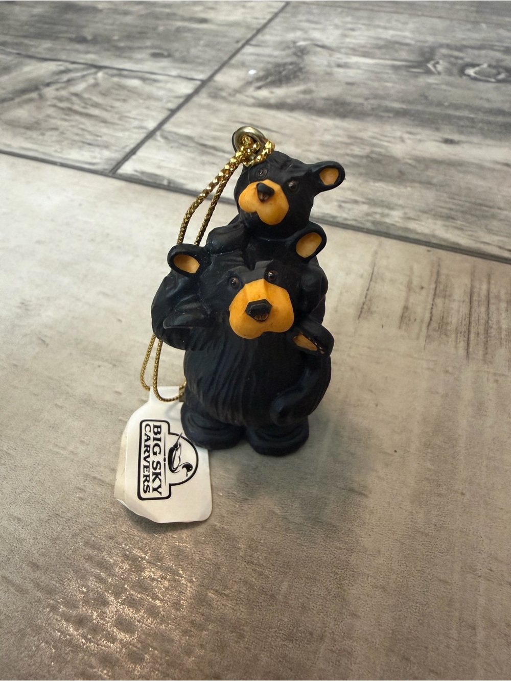 Big Sky Carvers Bearfoots Jeff Fleming Bear w/ Baby Rustic Christmas Ornament